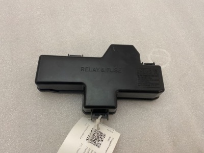 Toyota rav 4 xa50 2019 крышка предохранителей 8266242720 фото №1