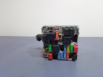 Fiat doblo ii combo d коробка предохранителей 52028777 фото №1