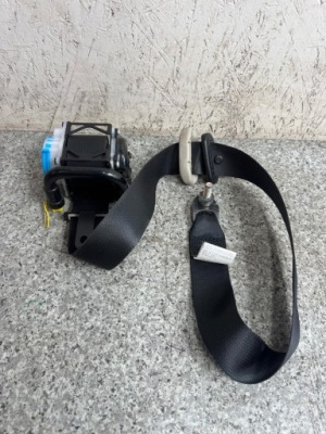 Ремень безопасности правая  перед mazda 6 gj 2012-2017 фото №1