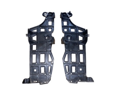 Lexus ux 250h направляющая задняя задний правый подкрылок бампер фото №1