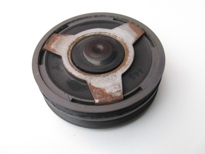 Шків na wał audi a4 b6 2.5 tdi фото №1