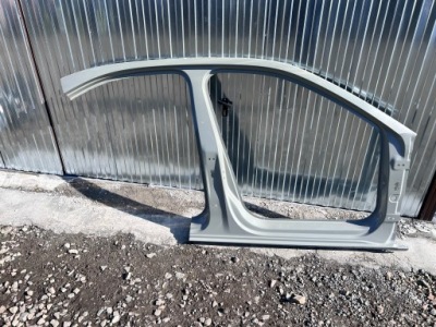 Блок двигуна поріг правий skoda superb iii nr.00 фото №1