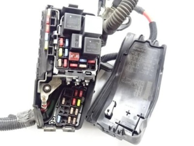 Коробка предохранителей volvo s60 v60 ii фото №1