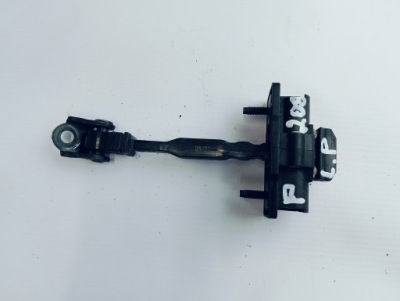 Ограничитель дверь левый перед peugeot 208 ii фото №1