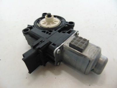 Моторчик стекло модуль левый перед kia stinger фото №1