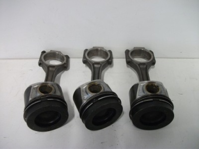 Поршень шатун 2.0tdi bh5038j v400 фото №1