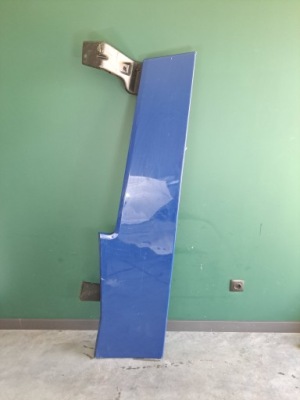 Левое  спойлер закабинный renault gama t range левая ветровик закабинная orygin фото №1