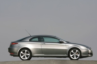 Четверть правый задняя задняя правая alfa romeo gt фото №1