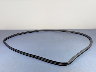 Bmw 7 g12 прокладка дверь задняя правый 7336047 фото №1