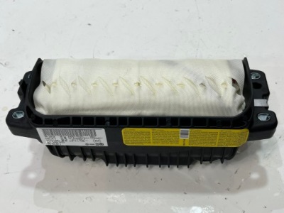 Подушка пассажир vw touareg 7p 7p6880204d оригинал фото №1