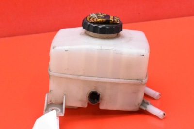 Бак жидкость тормозной 132311-40500 lexus rx 2 ii 400h 03-06 фото №1