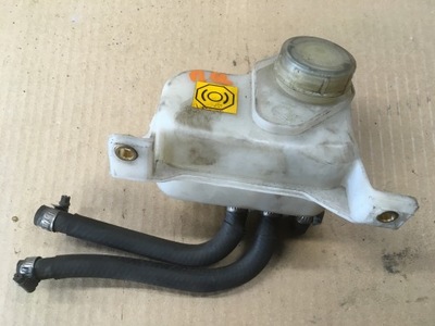 Бачок рідина hamulcoweg maserati quattroporte фото №1