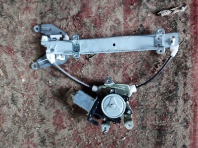 Підйомник скло правий задня nissan murano z50 фото №1