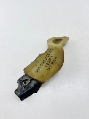 Porsche boxster 986 1998 молдинг капот 98655132201 фото №1