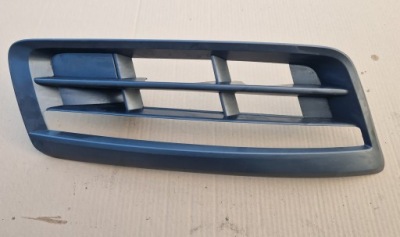 Права решітка w бампер audi q7 фото №1