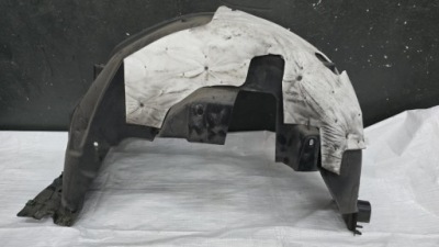 Подкрылок задние левая citroen c4 iii 9831256780 фото №1