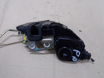 Terracan замок дверь правый перед 04r фото №1