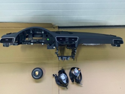 Porsche 911 991 lift 2017r приборная панель консоль подушки безопасности ремни orginał фото №1