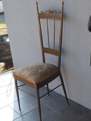 Krzesło mosiężne pięknie zdobione