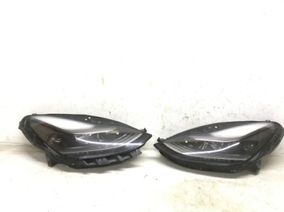 Tesla 3 рестайлінг  full led праві фара 1514953-00-c фото №1