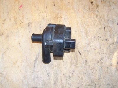 Mercedes w117 w176 w246 шланг wody помпа циркуляція додаткова kpl оригінальний номер фото №1