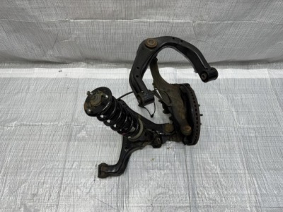 Поворотний кулак передня lwa комплект mercedes x klasa w470 a470 фото №1