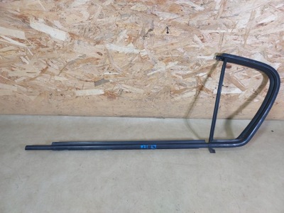 Hyundai i20 i молдинг ущільнювач лівий задня 5d фото №1