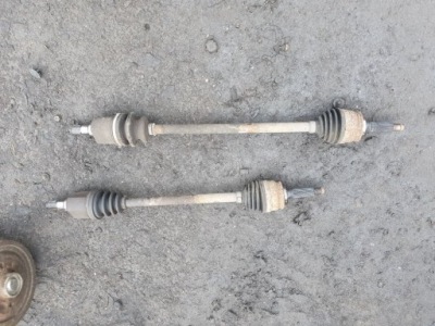 Приводной вал короткий исправна !!! suzuki swift mk1 1,0 1.0 рестайлинг  2001 5d фото №1