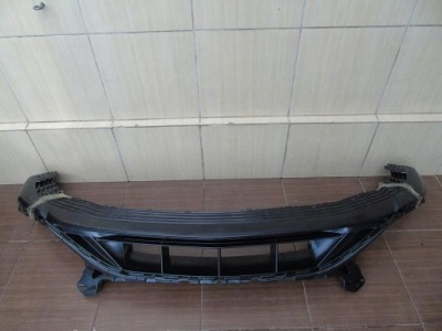 Спойлер бампера перед mercedes eqs 21-22 nowa оригинальный номер фото №1