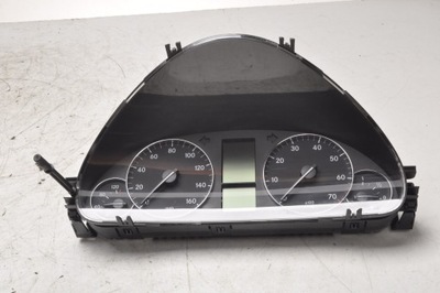 Mercedes w203 счетчик приборы a2035404648 anglik фото №1