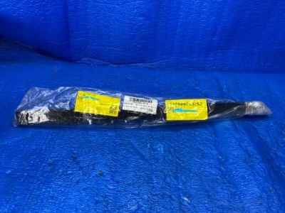 Tesla model s напрямна бампера лівий задня 1091986-00-b фото №1