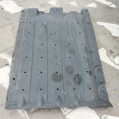 Kia sportage iv плита захист підвіска ліва 84137-d7000 фото №1