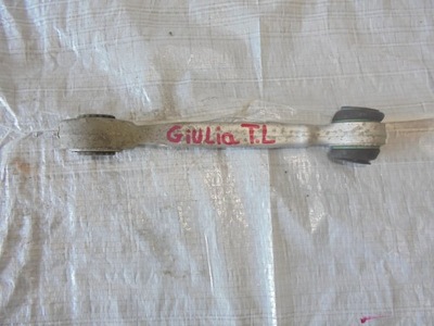 Важіль задній лівий alfa romeo giulia фото №1