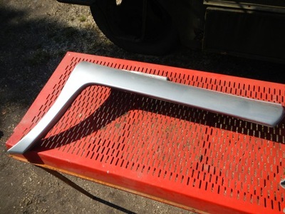 Молдинг ліва задня prodg двері toyota yaris verso фото №1