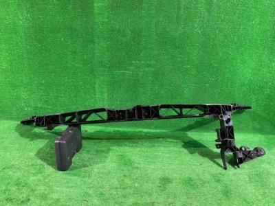 Pas передній mercedes gla głąb w247 a2476208400 фото №1