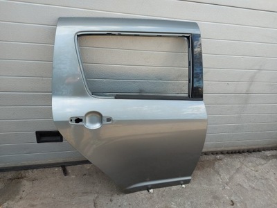 Suzuki swift iii mk6 дверь правое задние цвет zcd фото №1