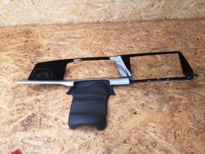 Vw golf 8 viii рамка панелі dekor рамка дисплея 5h1857211c фото №1