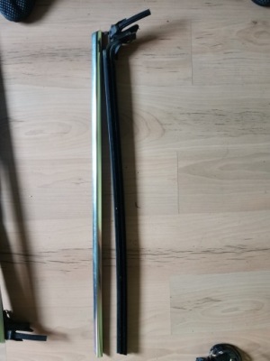 Mercedes w207 молдинг ущільнювач ліва a2077250182 фото №1