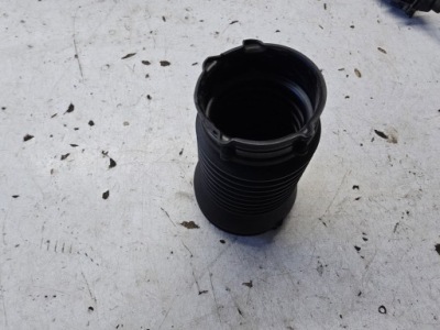 Opel astra k рестайлінг  труба патрубок шланг повітря повітрозабірник 72458502 1.5 d фото №1