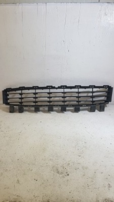 Решётка бампера средняя renault megane 2 фото №1