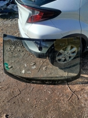 Стекло лобовое audi a6 c6 sedan фото №1