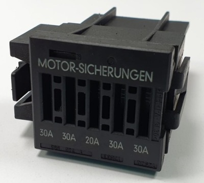 Колодка коробка предохранителей bmw 3 e46 17666000000 фото №1