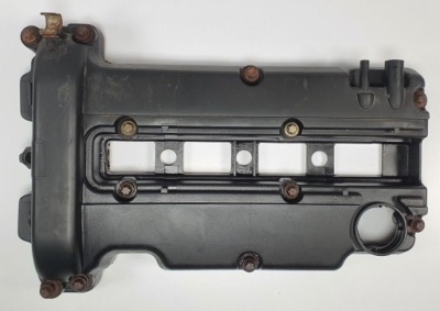 Крышка клапанов opel corsa d 1.4 16v фото №1