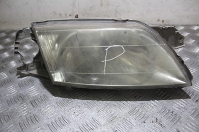 Лампа права передня mazda premacy i фото №1