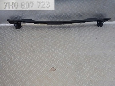 Vw t5 t6 transporter напрямна кронштейн бампера задня фото №1