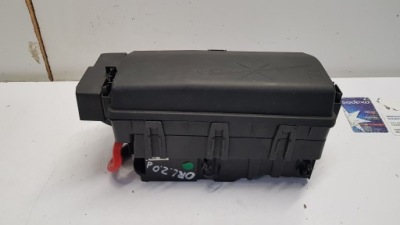 Коробка запобіжників orlando 2.0d фото №1