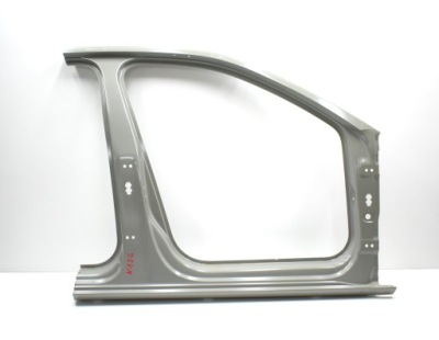 Superb iii 3v правый порог обшивка рамка org новый фото №1