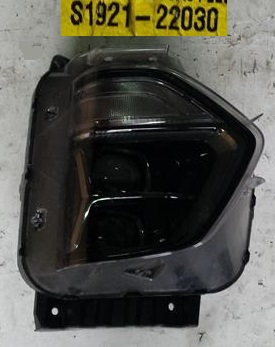 LAMP LEFT FRONT HYUNDAI SANTA FE IV S1921-22030  