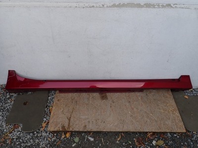 Правая молдинг порог lexus ct 200 ct200h 2010- 75850-76010 фото №1