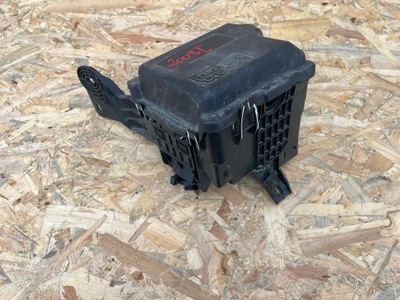 Корпус корпус запобіжників peugeot 2008 i фото №1